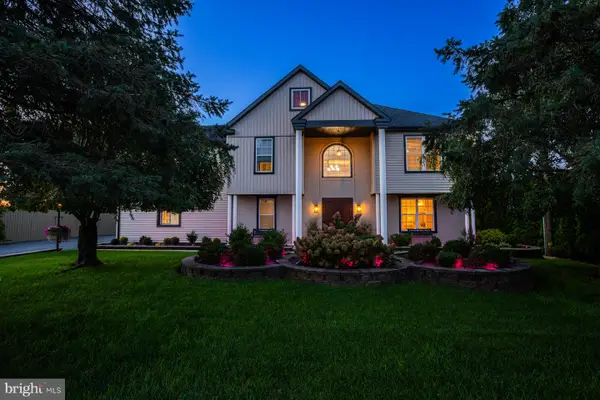 631-1/2 W Orange St, LITITZ, PA 17543
