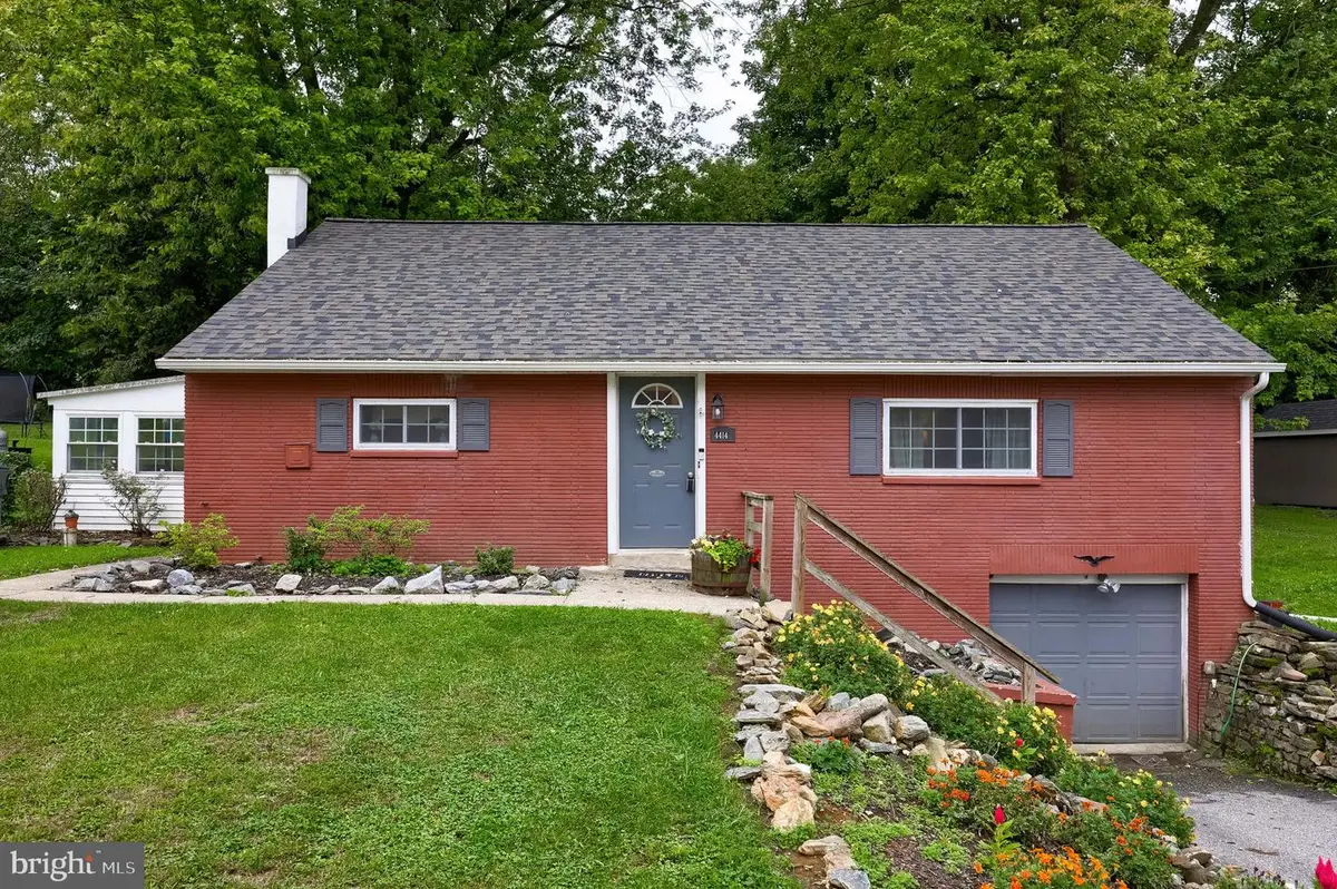 4414 Miller Dr, Mount Joy, PA 17552 - #1