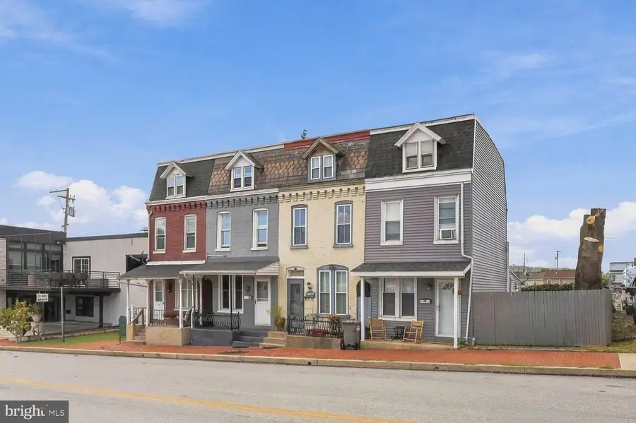 117 Locust St, Columbia, PA 17512 - #3
