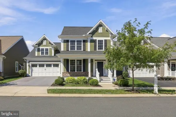 321 Freedom Dr, EPHRATA, PA 17522