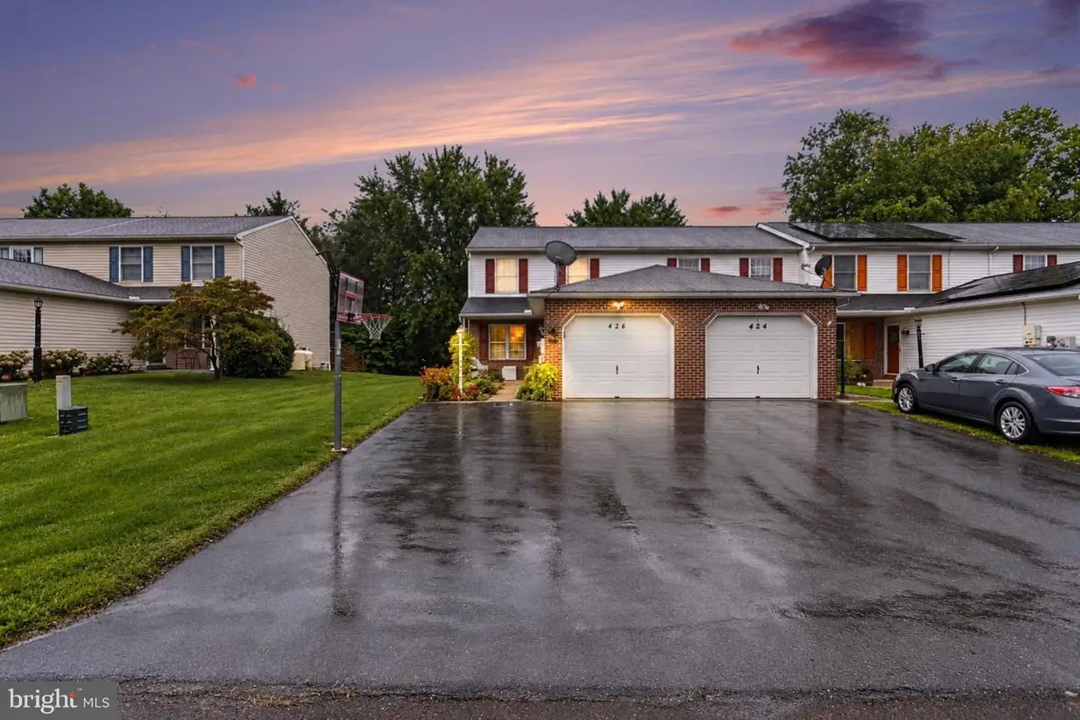 426 Groffdale Rd, Quarryville, PA 17566 - #1