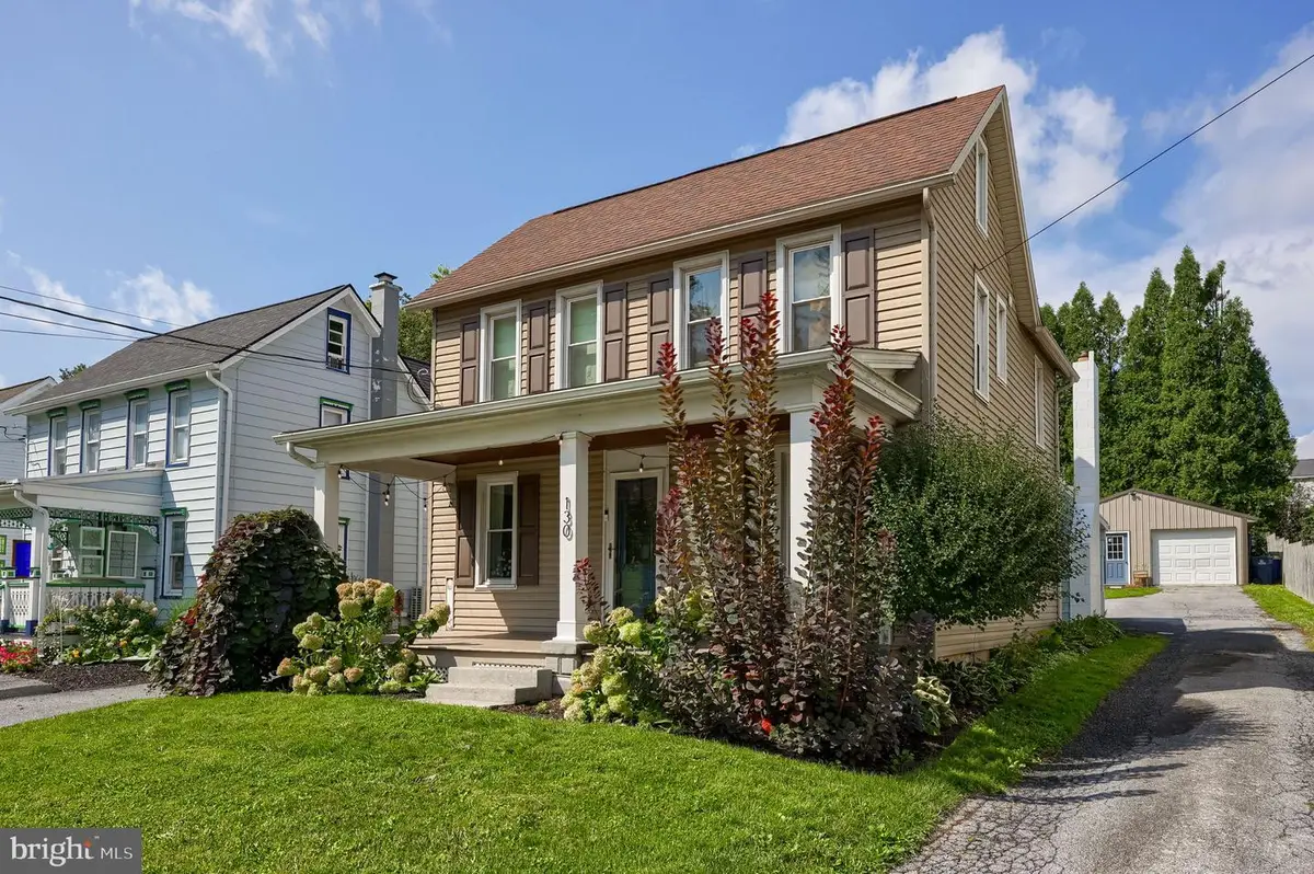 130 S State St, Brownstown, PA 17508 - #1