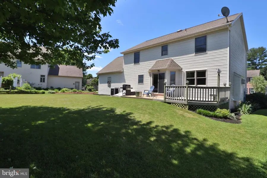 1115 Martin Ave, Ephrata, PA 17522 - #2