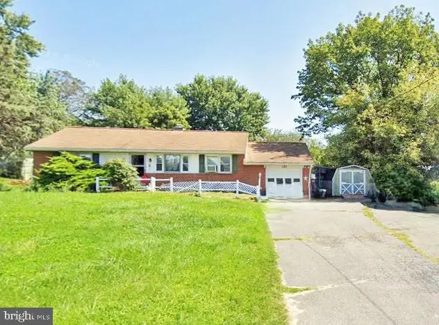 137 Marticville Rd, Lancaster, PA 17603 - #2