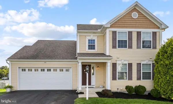 108 Kenneth Dr, LEOLA, PA 17540
