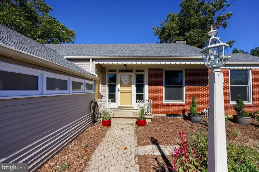 85 Elizabeth St, Landisville, PA 17538 - #3