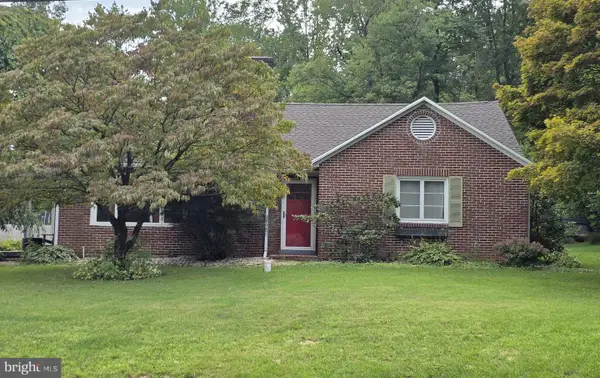 1635 S Cocalico Rd, DENVER, PA 17517
