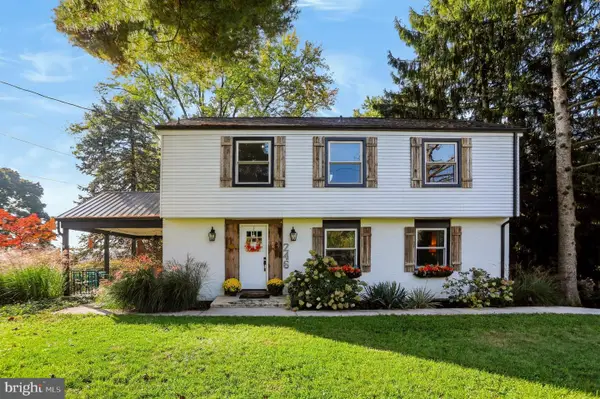 246 E Oregon Rd, LITITZ, PA 17543