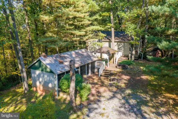 238 Fox Rd, NEWMANSTOWN, PA 17073