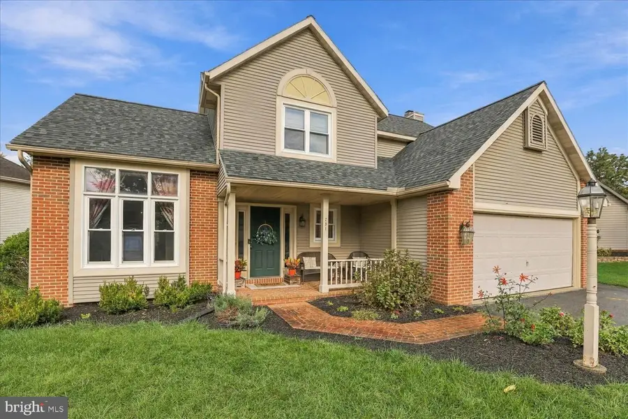 251 Mason Dr, Ephrata, PA 17522 - #2
