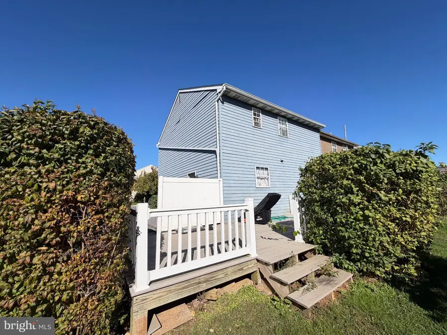 310 Greenland Dr, Lancaster, PA 17602 - #3