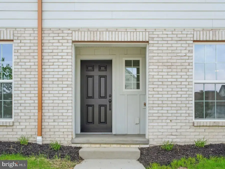 1130 Alden St, Mount Joy, PA 17552 - #2