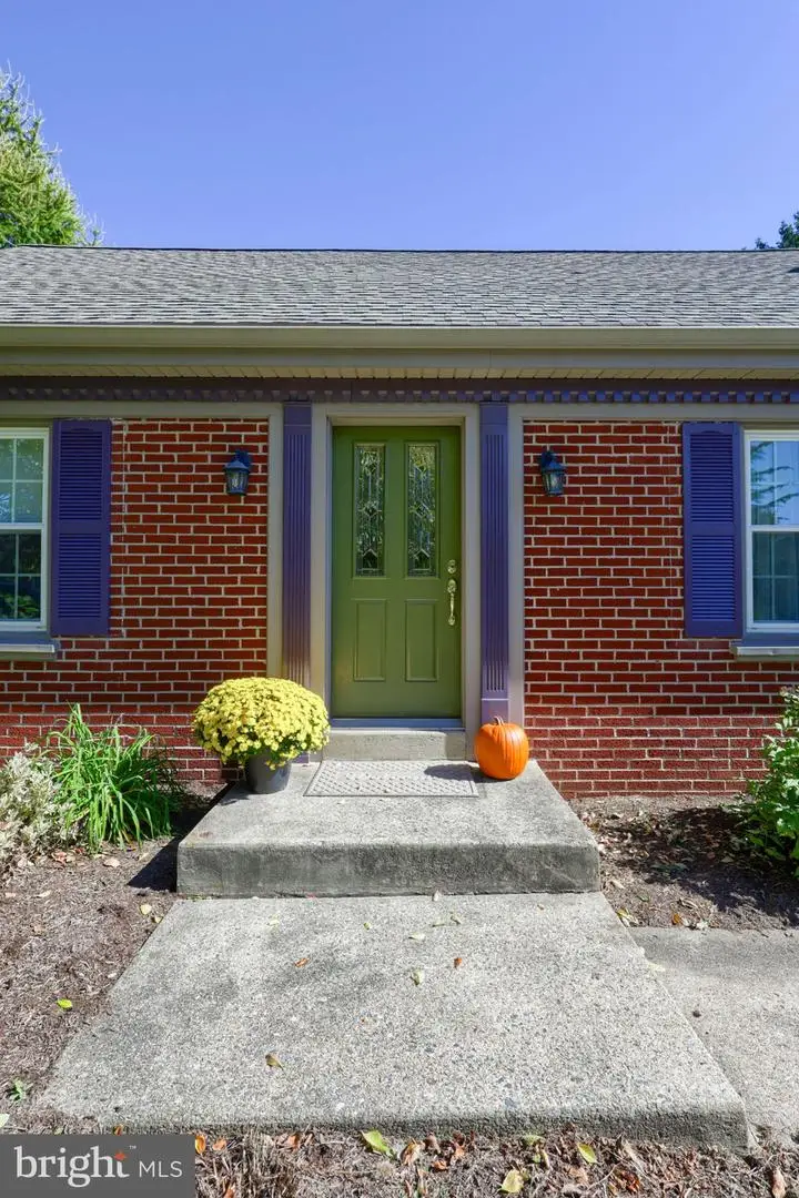 1861 Amity Dr, Lancaster, PA 17601 - #3