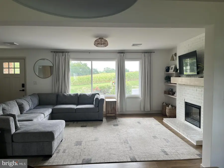 429 Hess Rd, Elizabethtown, PA 17022 - #3