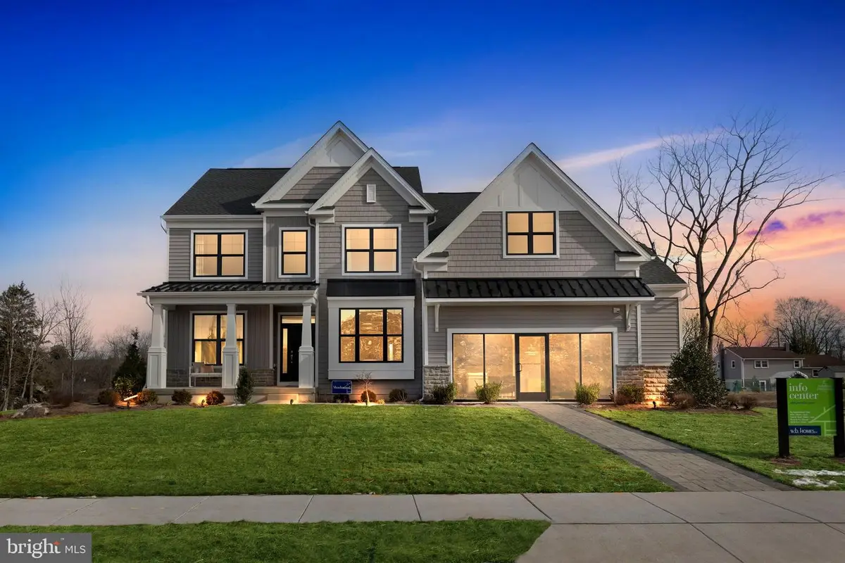 168 Ashford Dr, Coopersburg, PA 18036 - Image #1