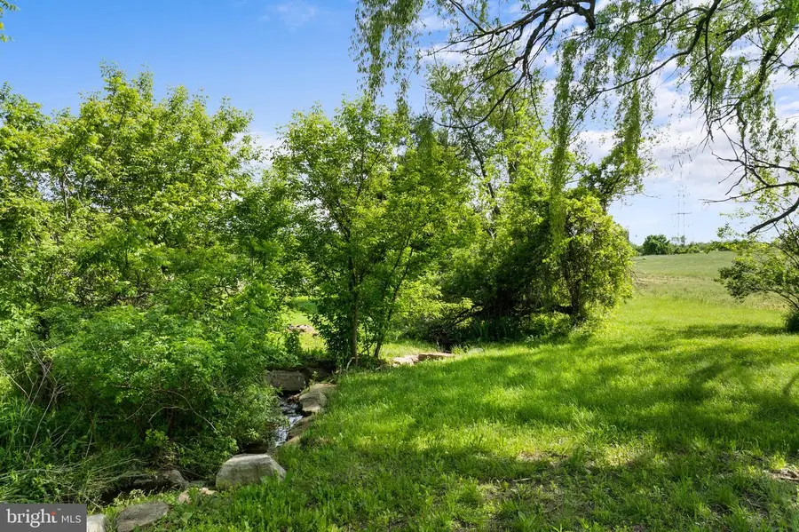 7338 Grant Rd, Coopersburg, PA 18036 - Image #3