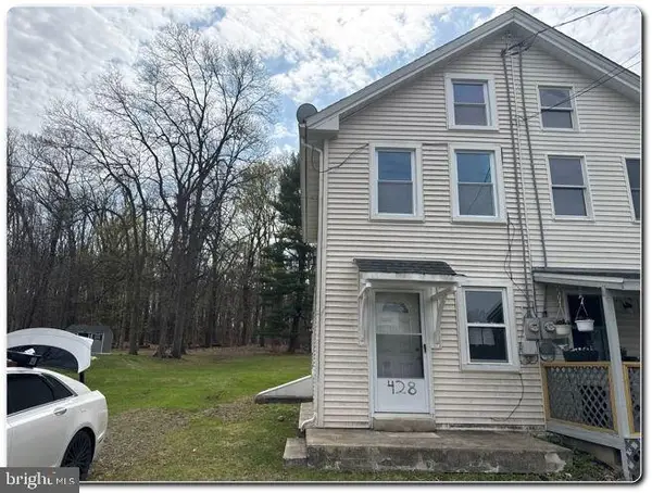 428 Thomas St, ALBURTIS, PA 18011