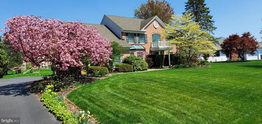 2215 Apple Rd, Fogelsville, PA 18051 - Image #2