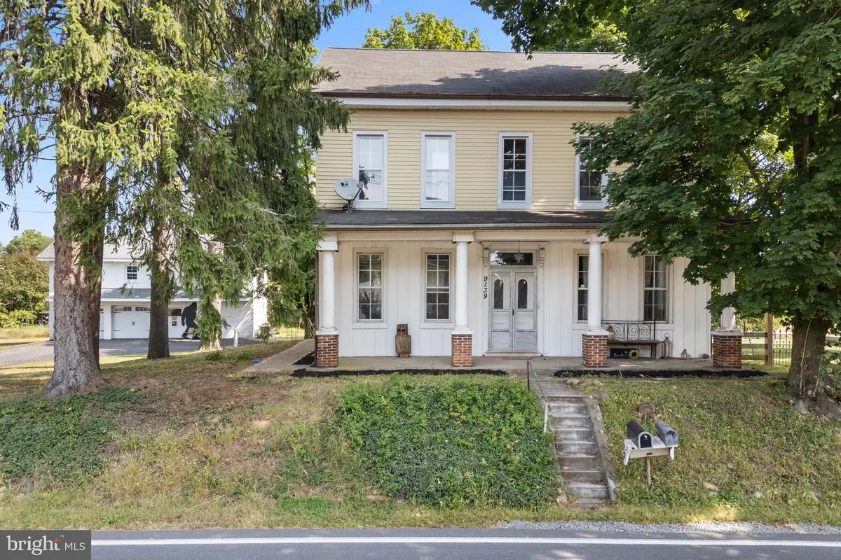 9139 Breinigsville Rd, Breinigsville, PA 18031 - Image #1