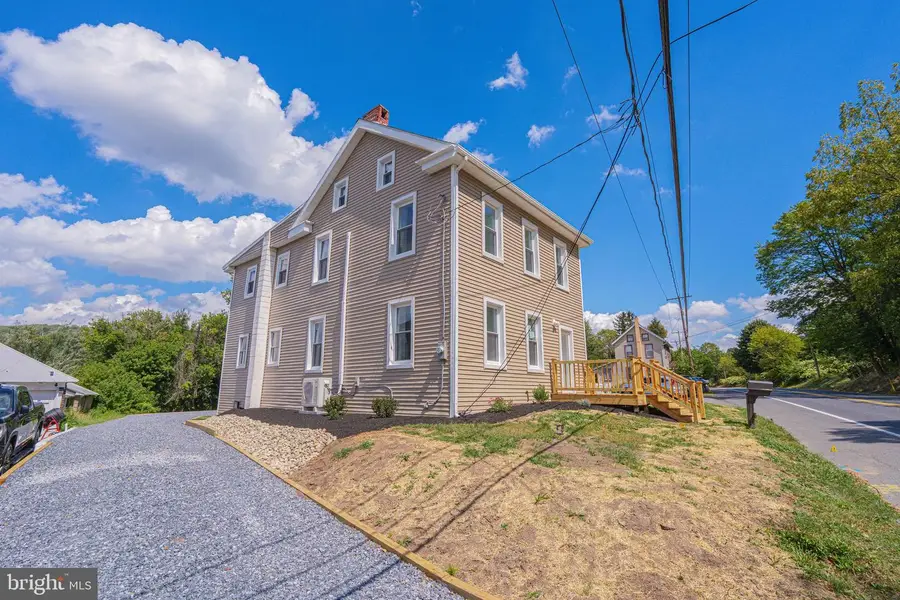 1113 E Emmaus Ave, Allentown, PA 18103 - Image #2