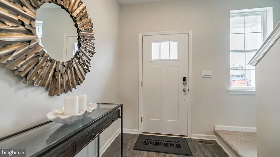 1087 Meadowlark Drive, Fogelsville, PA 18051 - Image #2