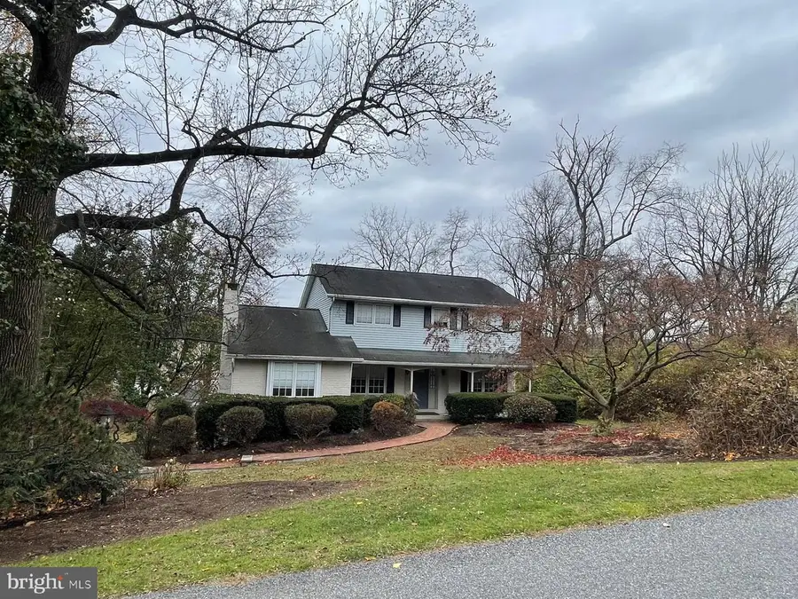 1622 Gable Dr, Coopersburg, PA 18036 - Image #2