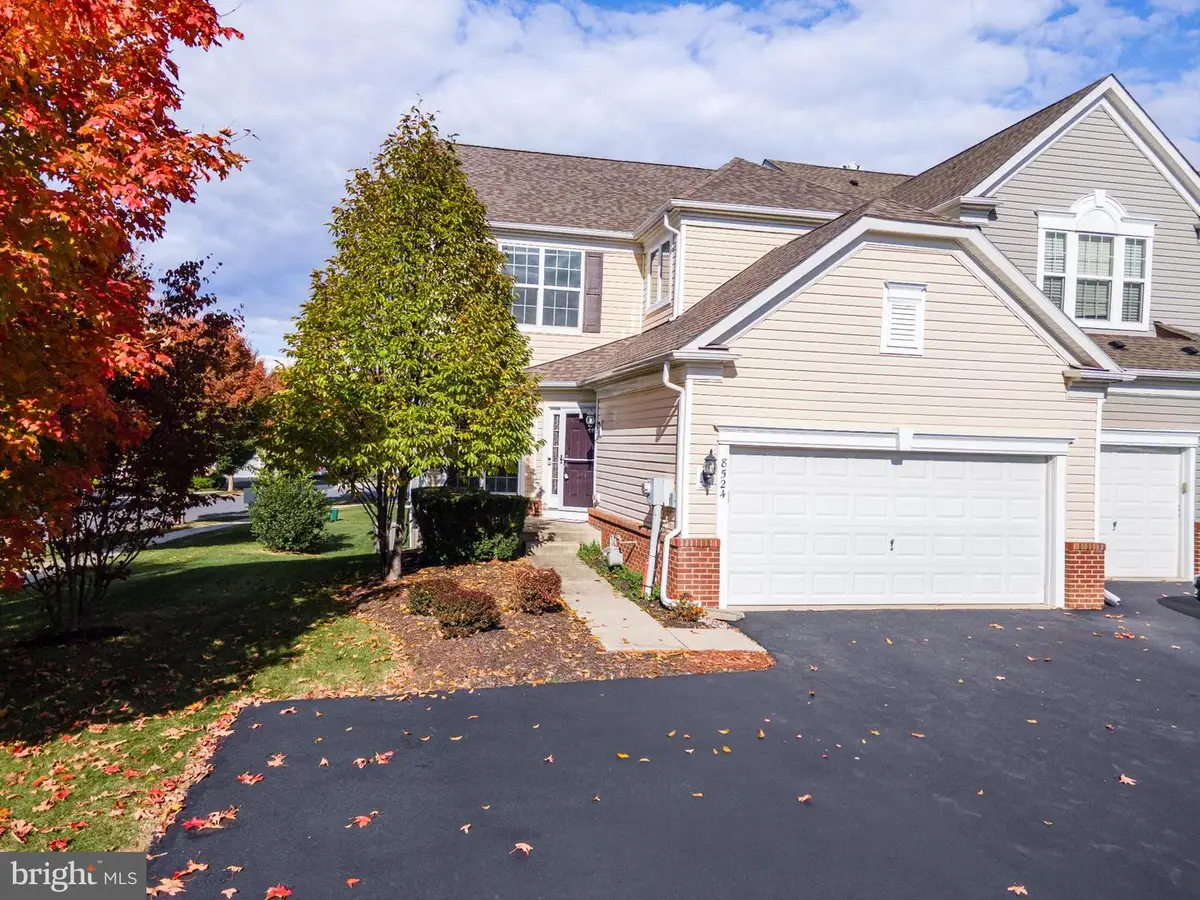 8524 Mayfair Ct, Breinigsville, PA 18031 - Image #1