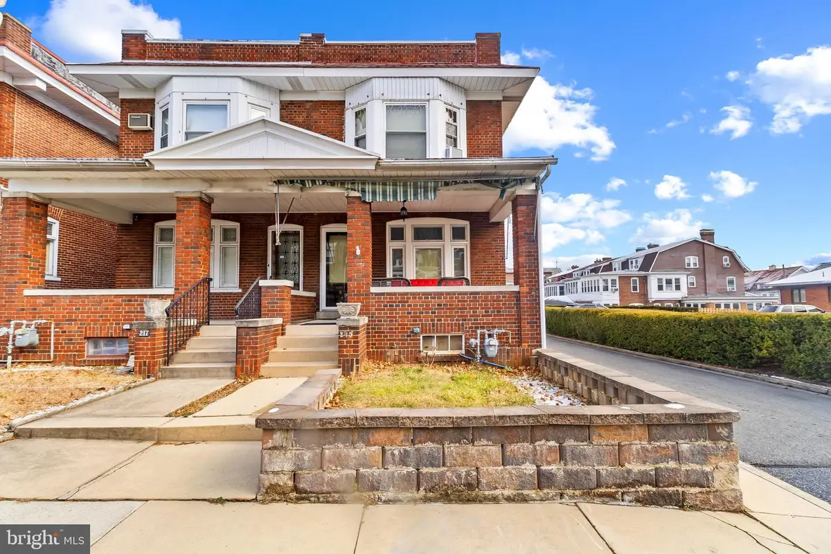 215 N 19th St, Allentown, PA 18104 - Image #1