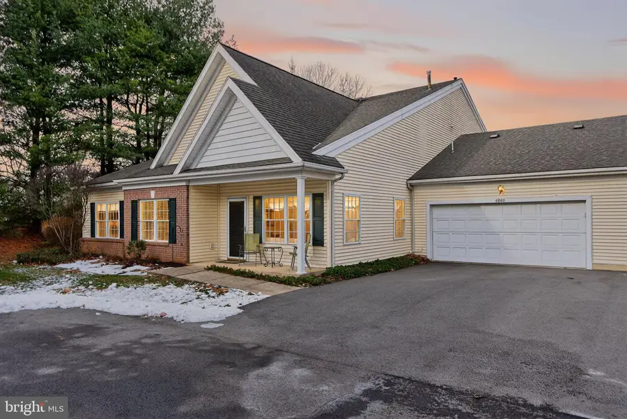 4860 Derby Ln, Macungie, PA 18062 - Image #2