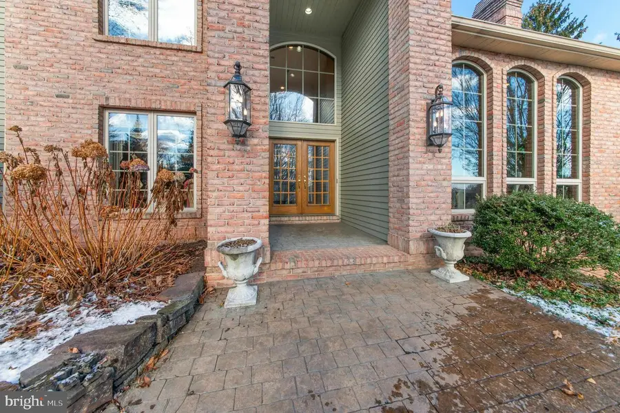 845 Mallard Dr, Whitehall, PA 18052 - #3