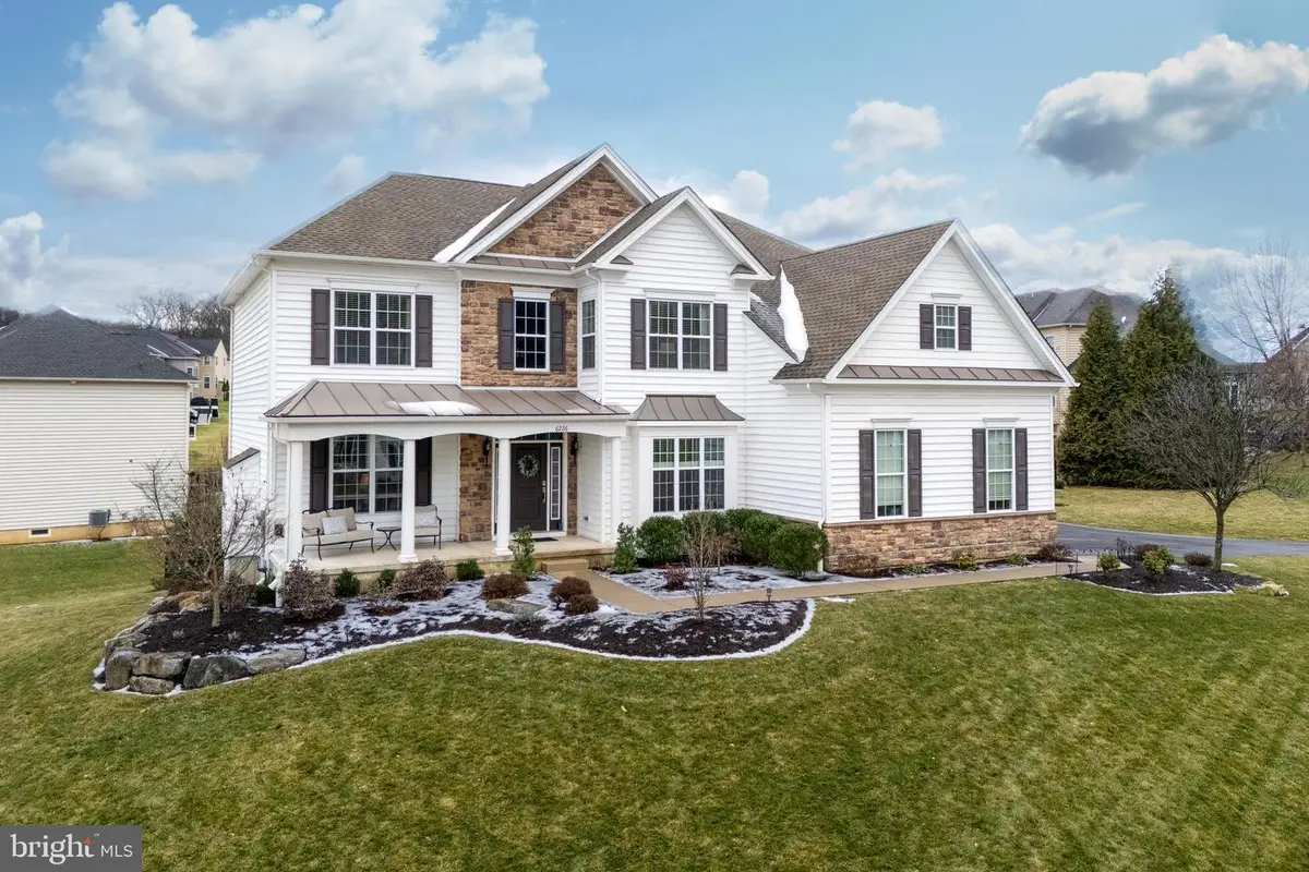 6226 Fox Glove Ln, Center Valley, PA 18034 - Image #1