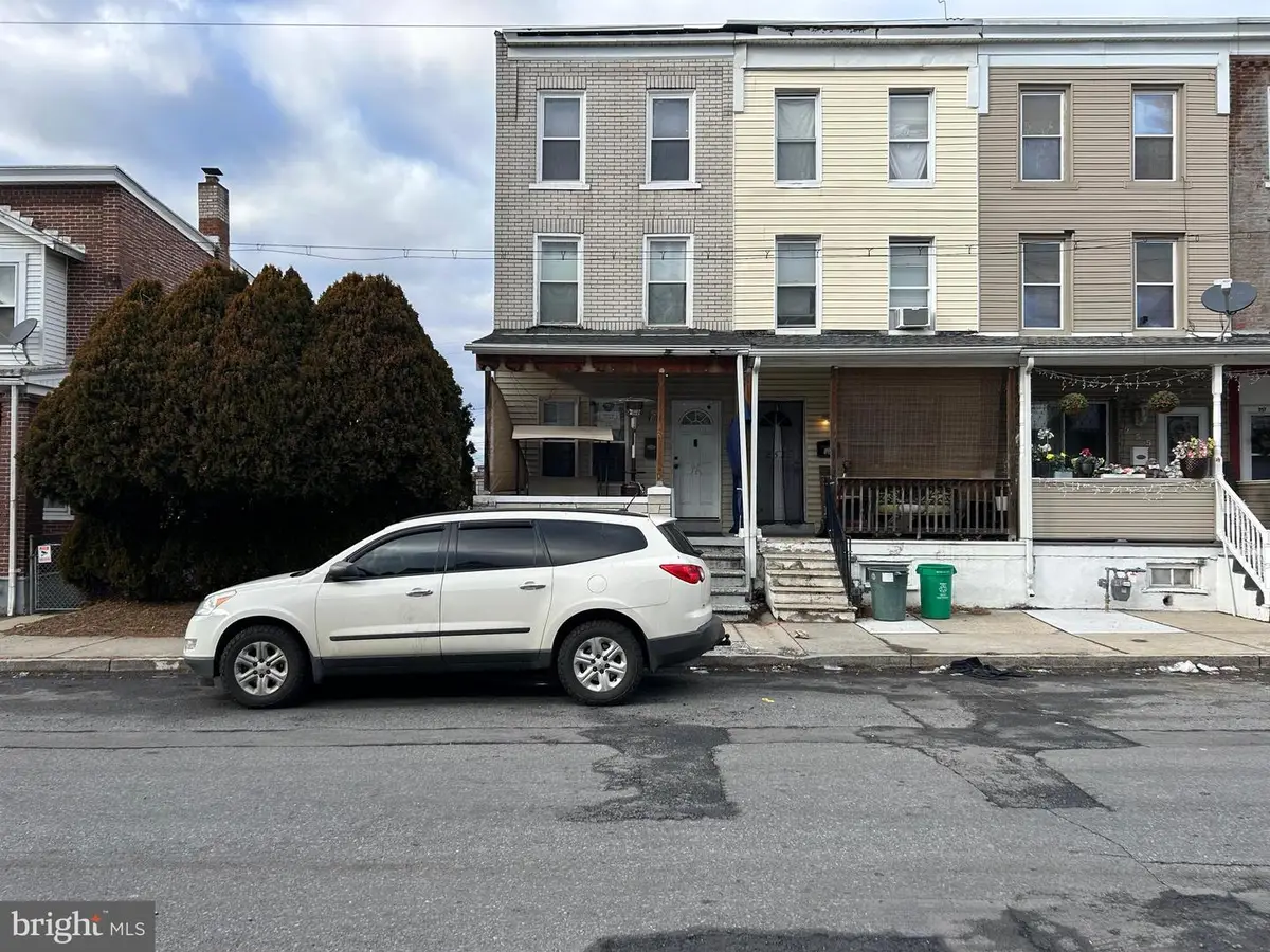 251 E Elm St, Allentown, PA 18109 - Image #1