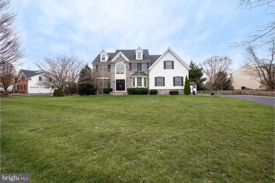 5046 W. Saucon Ave, Center Valley, PA 18034 - Image #3
