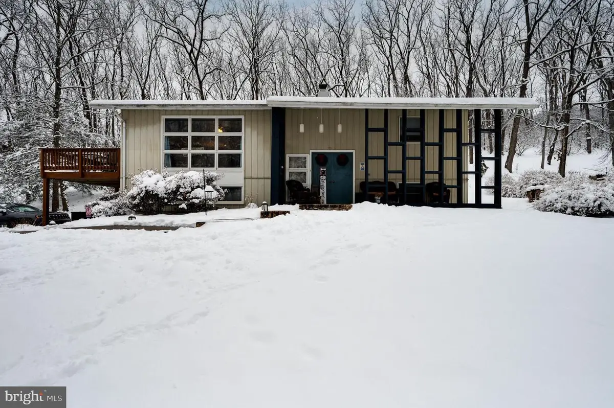 6838 Lime Kiln Rd, Slatington, PA 18080 - Image #1
