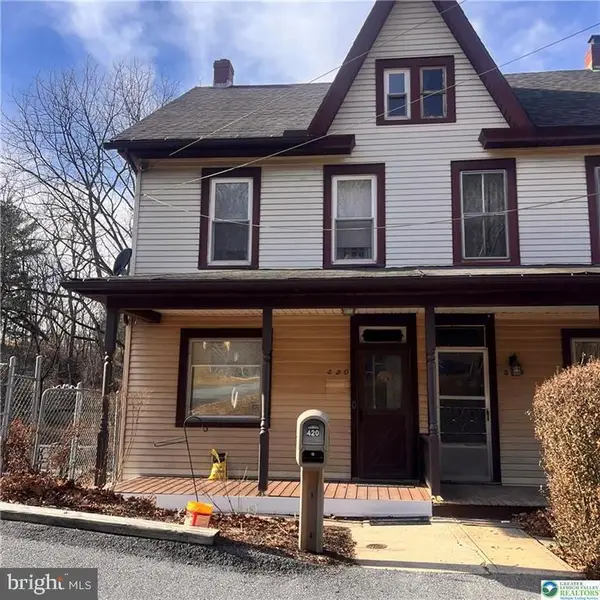420 7th St, SLATINGTON, PA 18080