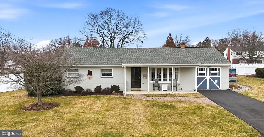 733 W Berger St, Emmaus, PA 18049 - Image #2