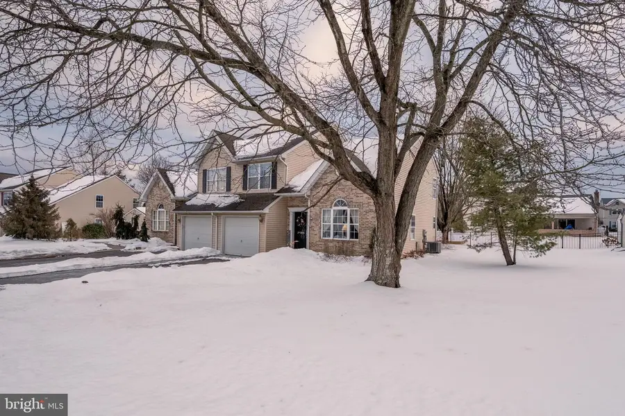 2138 Briarwood Dr, Coplay, PA 18037 - #3