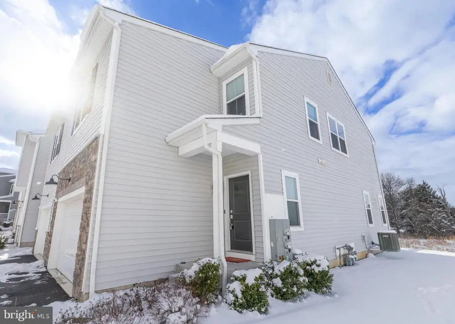 7536 Clayton Ave, Coopersburg, PA 18036 - #2