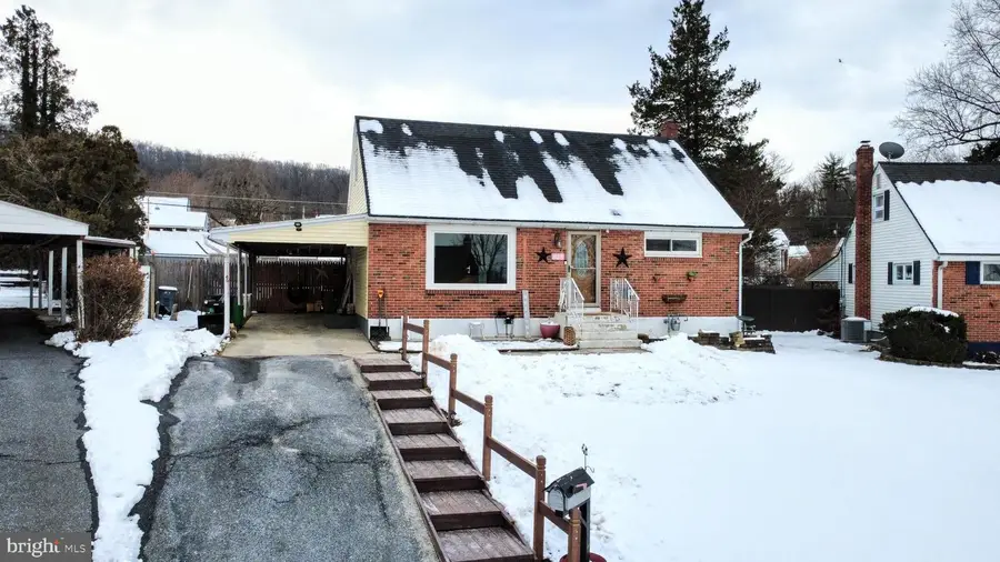 828 W Ethel St, Allentown, PA 18103 - #2