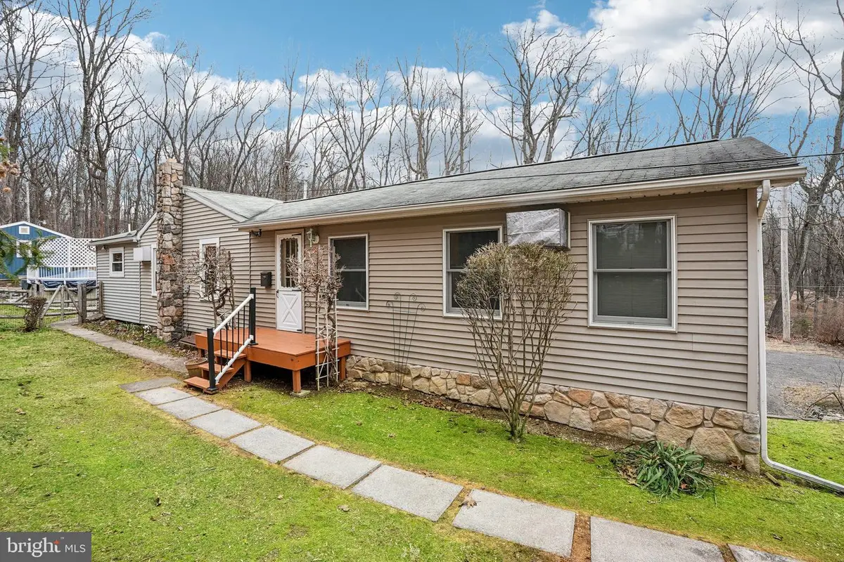 773 E Rock Rd, Allentown, PA 18103 - #1