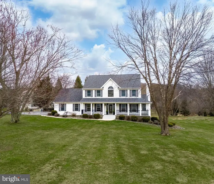 4801 Meadowview Ter, Zionsville, PA 18092 - #2