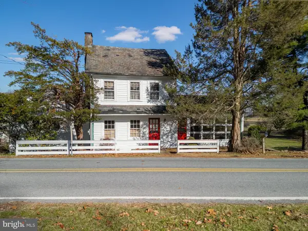 2016 Stonesthrow Rd, BETHLEHEM, PA 18015