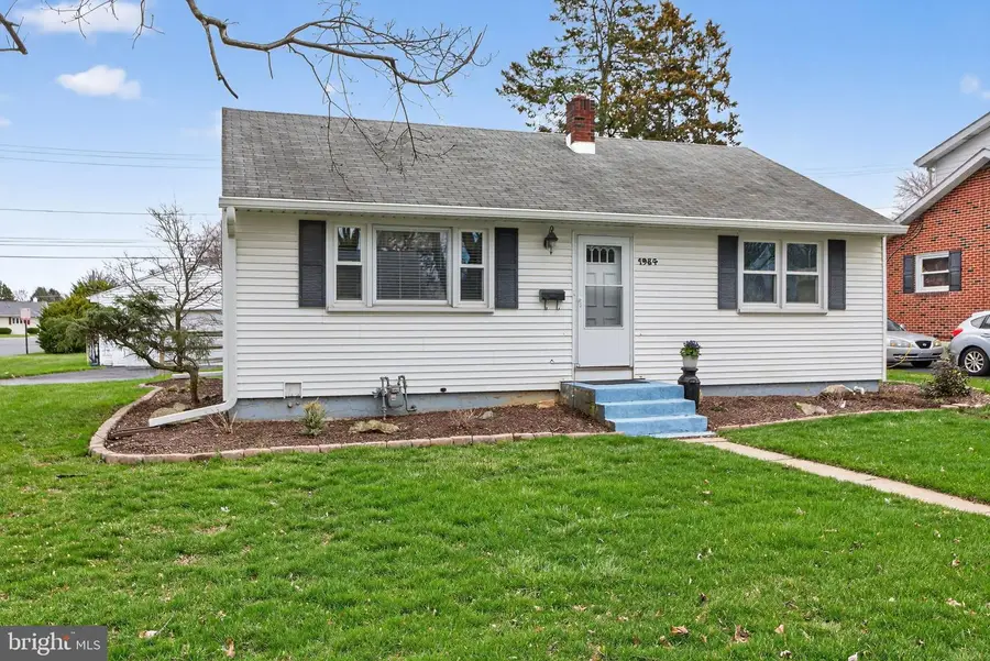 1984 Troxell St, Allentown, PA 18109 - #2