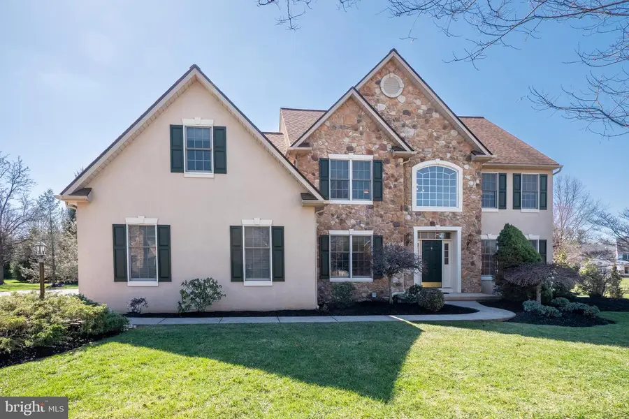 3350 Bay Hill Dr N, Center Valley, PA 18034 - #2