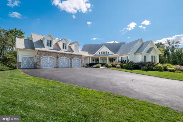 6410 Sweetbriar Ln, ZIONSVILLE, PA 18092