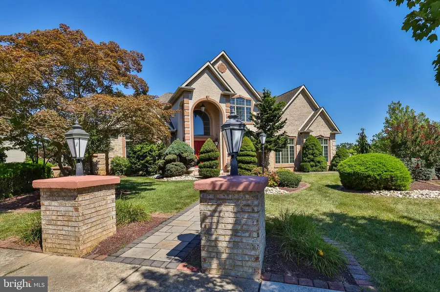 19 Spring Wood Dr, Allentown, PA 18104 - #2
