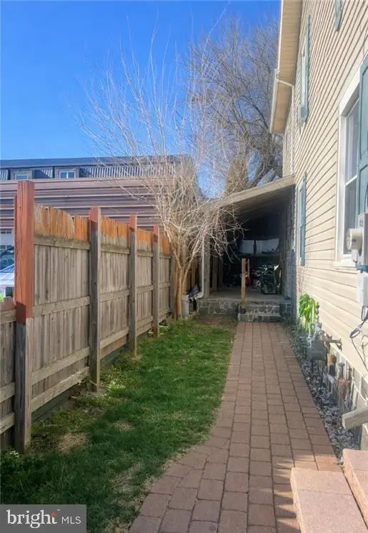 110 Chestnut St, Slatington, PA 18080 - #2