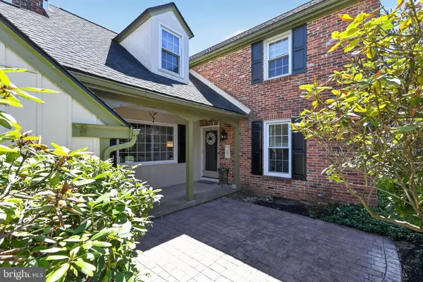 2953 Parkview Ln, ALLENTOWN, PA 18103