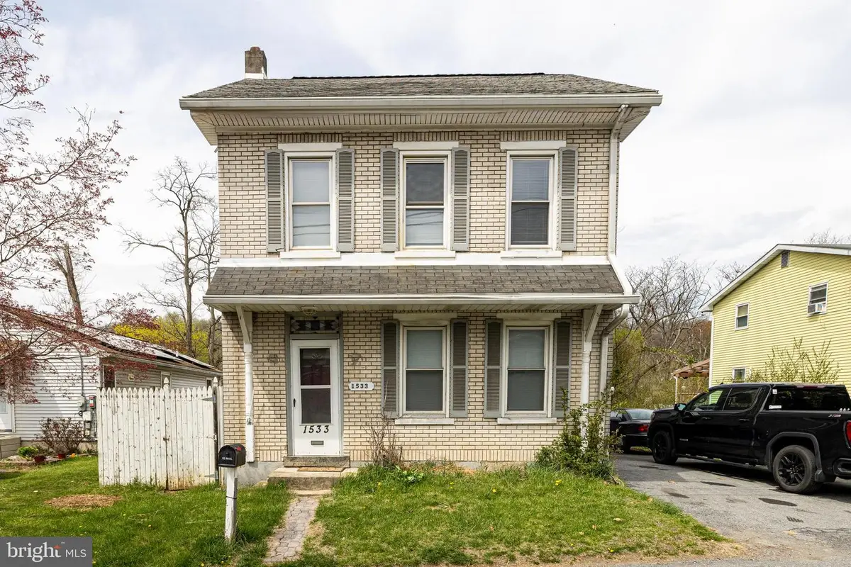 1533 E Emmaus Ave, Allentown, PA 18103 - #1