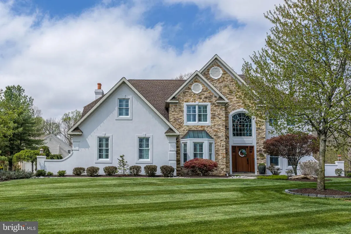 7637 Longwood Dr, Orefield, PA 18069 - #1